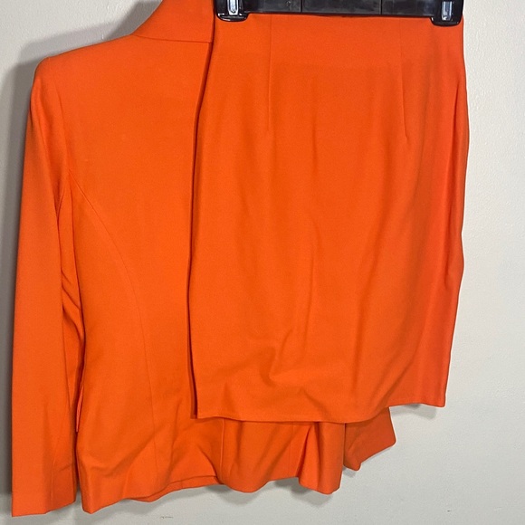 Banana Republic Women's Orange Skirt Set - Picture 3 of 5